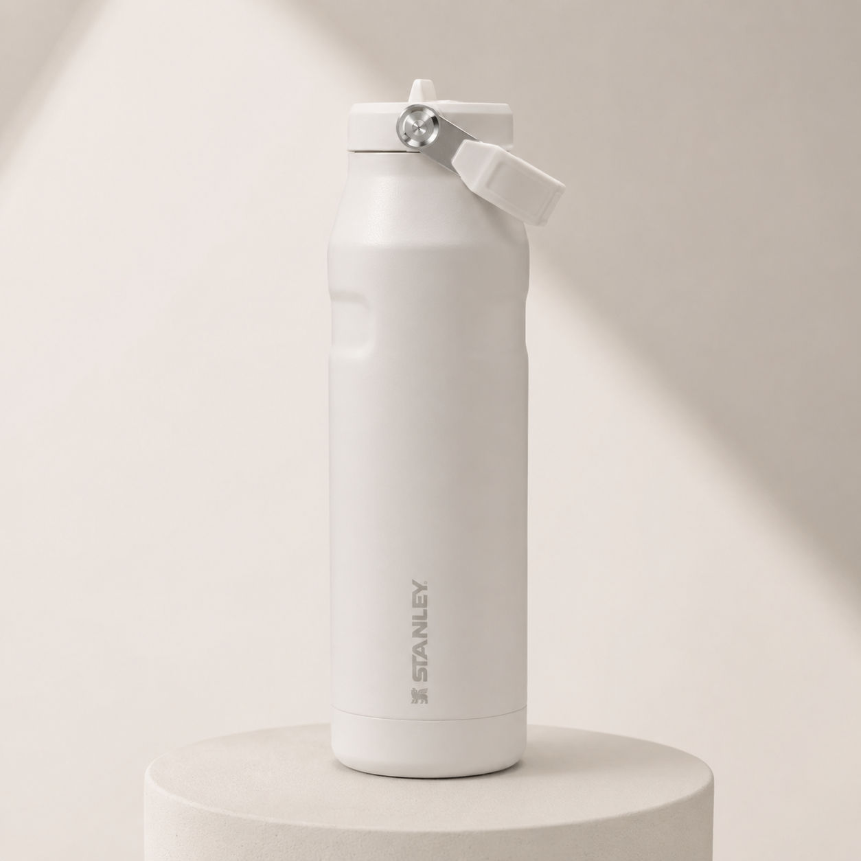 Stanley IceFlow™ 2.0 Water Bottle With Flip Straw